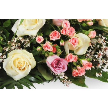 Fleurs en Deuil | vue sur un ensemble floral rose, rosette et gypsophile