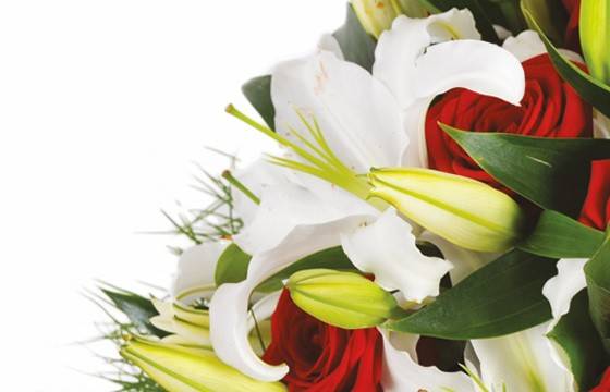 Bouquet de fleurs deuil rouge et blanc | Livraison 3h par un fleuriste -  Fleurs en deuil