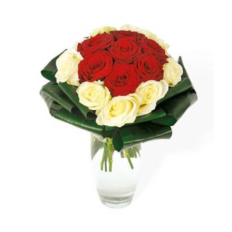 Fleurs en Deuil | Image du bouquet de roses rouges & roses blanches Complicité