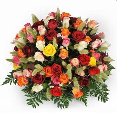 Fleurs en Deuil | image de la Composition de roses piquée "Florever"